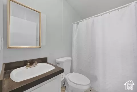 33 E Tiny Wood Dr S, Sandy, UT 84070 photo 12