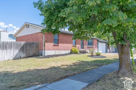 Exterior - 7691 S 900 E, Midvale, UT 84047 photo 2 of 6