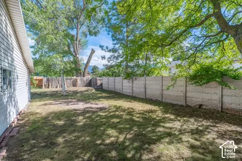 Exterior - 7691 S 900 E, Midvale, UT 84047 photo 5 of 6