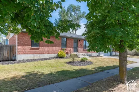 Exterior - 7691 S 900 E, Midvale, UT 84047 photo 4 of 6