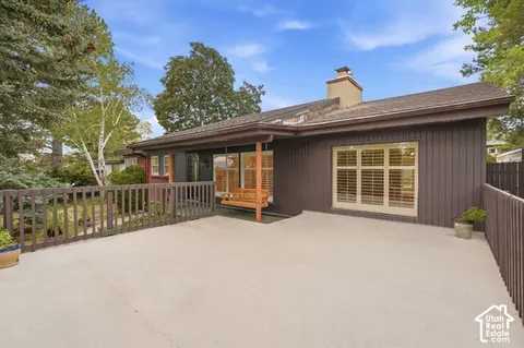 Exterior - 2981 E La Joya Dr S, Holladay, UT 84124 photo 2 of 10