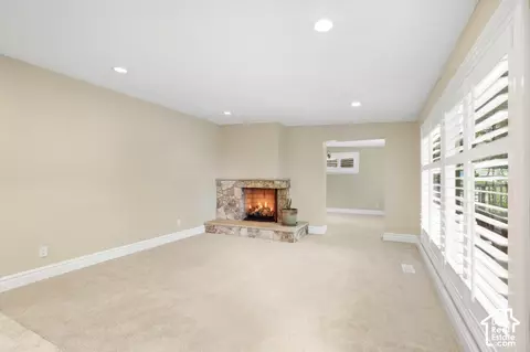 Living - 2981 E La Joya Dr S, Holladay, UT 84124 photo 3 of 10