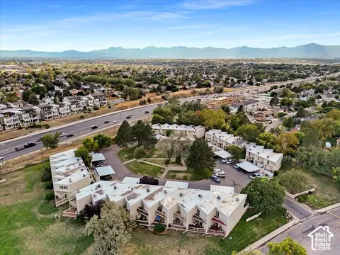 View/Area - 5358 S Baldwin Park W, Murray, UT 84123 photo 2 of 3