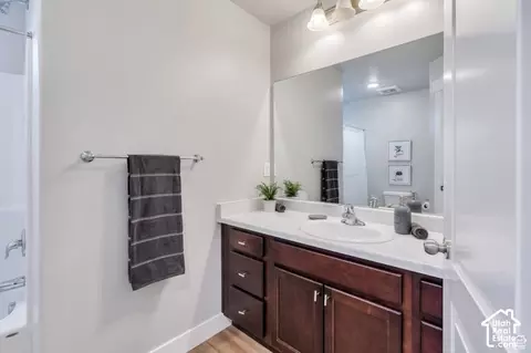 Bath - 4532 N Notch Peak Way, Eagle Mountain, UT 84005 photo 4 of 4