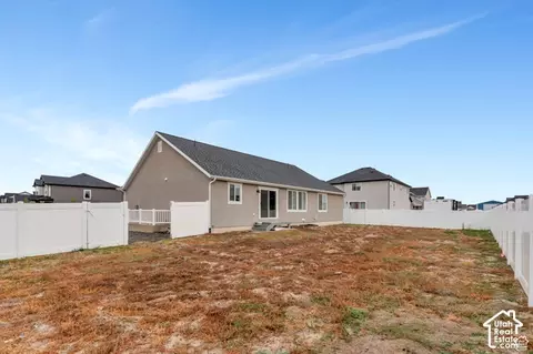 Exterior - 4532 N Notch Peak Way, Eagle Mountain, UT 84005 photo 6 of 6