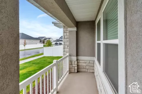 Exterior - 4532 N Notch Peak Way, Eagle Mountain, UT 84005 photo 4 of 6