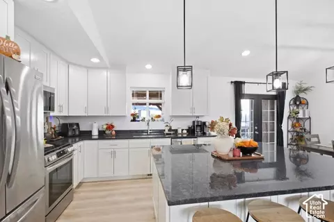 Kitchen - 832 E 475 N, Mount Pleasant, UT 84647 photo 2 of 4