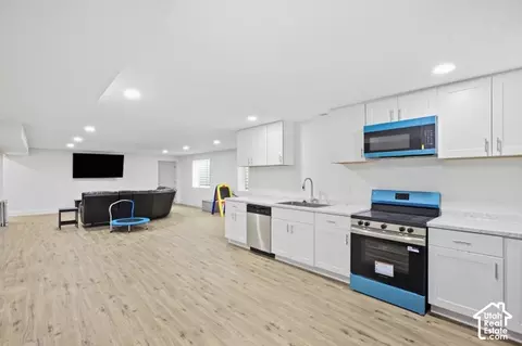 Kitchen - 832 E 475 N, Mount Pleasant, UT 84647 photo 4 of 4