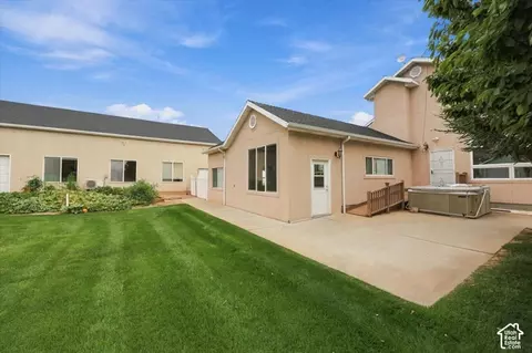 Exterior - 845 E 700 N, Nephi, UT 84648 photo 4 of 9