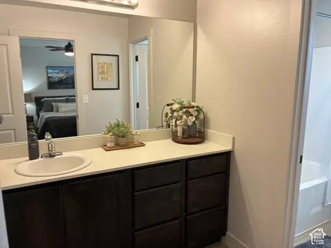 Bath - 1283 E 1775 N, Payson, UT 84651 photo 4 of 5
