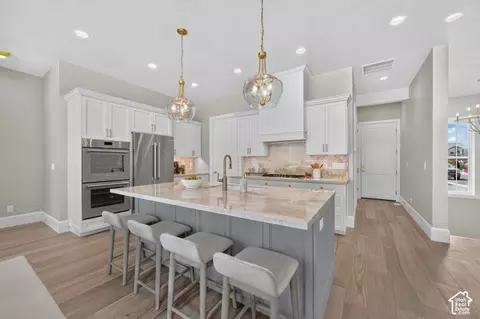 Kitchen - 5997 S Belview Ave, Murray, UT 84107 photo 1 of 4