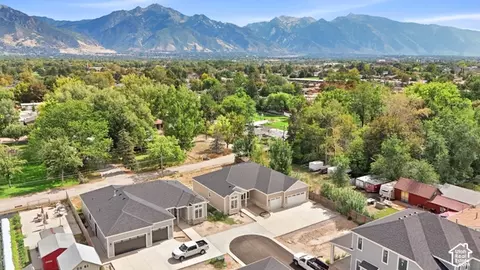 View/Area - 5997 S Belview Ave, Murray, UT 84107 photo 6 of 10