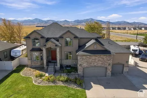 9036 S Coppering Ave W, West Jordan, UT 84081