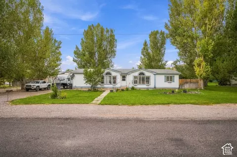 287 E 100 N, Glenwood, UT 84730
