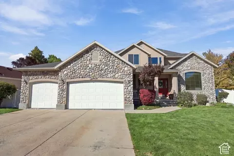 Exterior - 5058 S 1045 E, Murray, UT 84117 photo 6 of 12