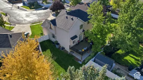 View/Area - 5058 S 1045 E, Murray, UT 84117 photo 3 of 10