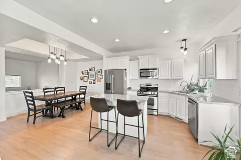 Kitchen - 1058 E Garden Bend Pl S, Sandy, UT 84094 photo 1 of 2