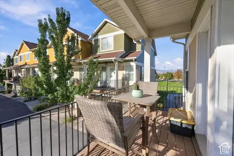 Exterior - 1058 E Garden Bend Pl S, Sandy, UT 84094 photo 3 of 7