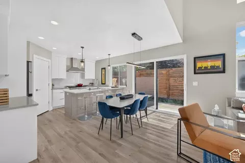 Dining - 4539 S Bleecker Pl, Millcreek, UT 84117 photo 1 of 2