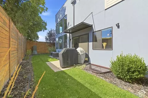 Exterior - 4539 S Bleecker Pl, Millcreek, UT 84117 photo 5 of 8