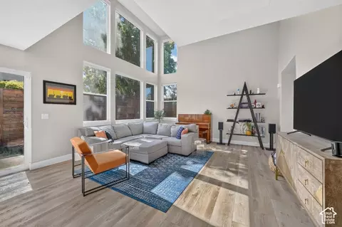 Living - 4539 S Bleecker Pl, Millcreek, UT 84117 photo 2 of 3