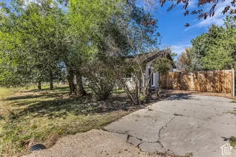 Exterior - 113 E 300 S, Kamas, UT 84036 photo 1 of 5