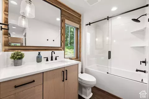 Bath - 917 W Deep Forest Rd, Coalville, UT 84017 photo 4 of 4