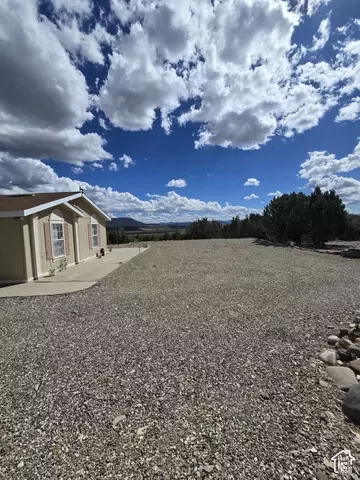 Exterior - 3330 N 1150 Ln E, Beaver, UT 84713 photo 2 of 14