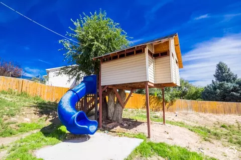 Exterior - 1971 E 3050 S, Vernal, UT 84078 photo 4 of 5