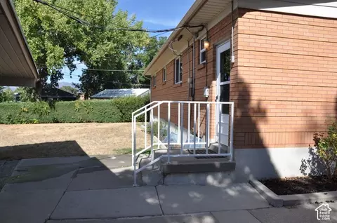 Exterior - 441 E Mary Rose Dr S, Murray, UT 84107 photo 3 of 14