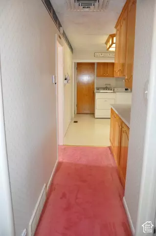 Entry Way - 441 E Mary Rose Dr S, Murray, UT 84107 photo 6 of 7