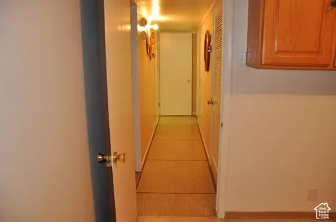 Entry Way - 441 E Mary Rose Dr S, Murray, UT 84107 photo 7 of 7