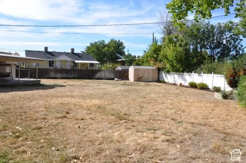Exterior - 441 E Mary Rose Dr S, Murray, UT 84107 photo 13 of 14