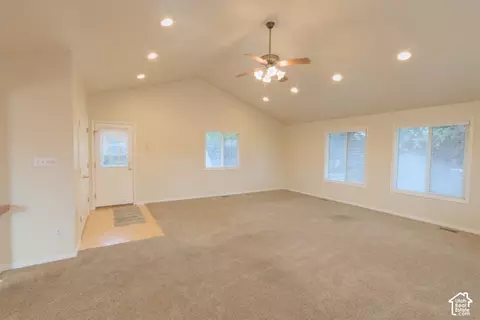 Living - 1254 N Main St, Centerville, UT 84014 photo 4 of 9