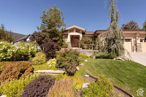 2807 E Saint Marys Way S, Salt Lake City, UT 84108