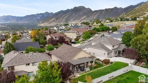 View/Area - 248 E Gold Leaf Cir, Draper, UT 84020 photo 2 of 2