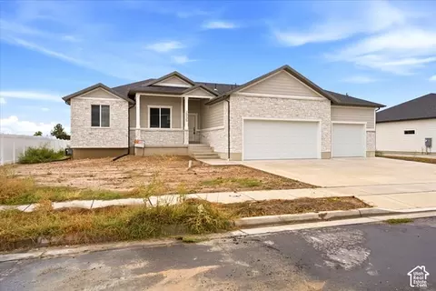 Exterior - 2935 W 1200 S, Syracuse, UT 84075 photo 4 of 4