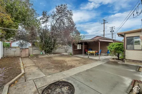 Exterior - 56 E 7720 S, Midvale, UT 84047 photo 3 of 5