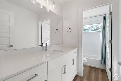 Bath - 2907 E Dreyden Ln, Eagle Mountain, UT 84005 photo 4 of 4