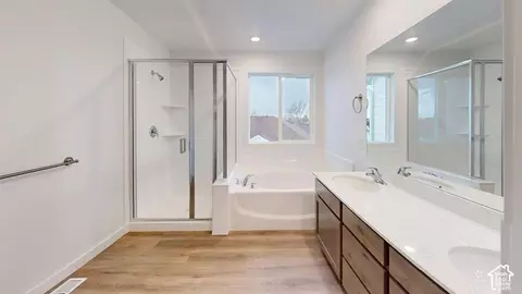 Bath - 765 N Pheasantbrook Dr, Centerville, UT 84014 photo 6 of 6
