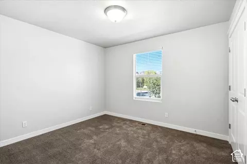 Bedroom - 1453 E Primrose Ln, Layton, UT 84040 photo 6 of 6