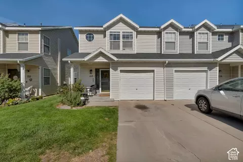 Exterior - 137 E Wayfield Dr, Draper, UT 84020 photo 2 of 5