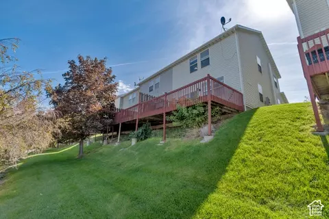 Exterior - 137 E Wayfield Dr, Draper, UT 84020 photo 5 of 5