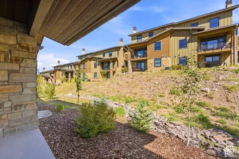 Exterior - 369 E Overlook Loop, Hideout, UT 84036 photo 5 of 8