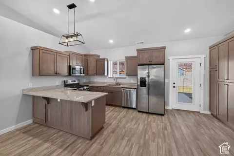 Kitchen - 5020 Spanish Valley Dr, Moab, UT 84532 photo 2 of 3