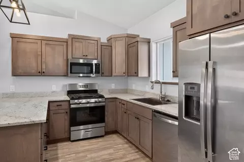 Kitchen - 5020 Spanish Valley Dr, Moab, UT 84532 photo 3 of 3