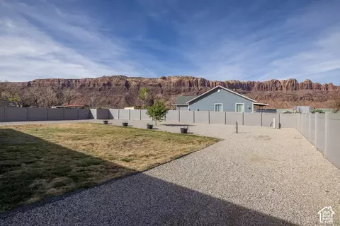 Exterior - 5020 Spanish Valley Dr, Moab, UT 84532 photo 6 of 12