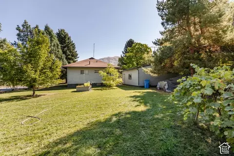 Exterior - 3959 S Main St, Nibley, UT 84321 photo 6 of 8