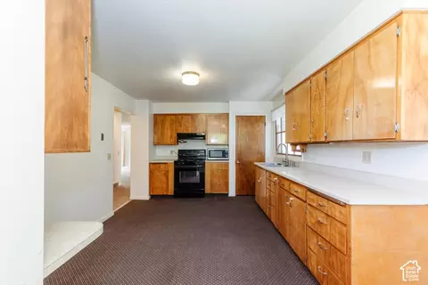 Kitchen - 3959 S Main St, Nibley, UT 84321 photo 1 of 4
