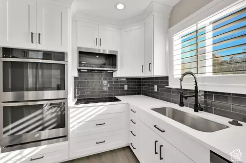 Kitchen - 4230 S 2700 E, Holladay, UT 84124 photo 3 of 4